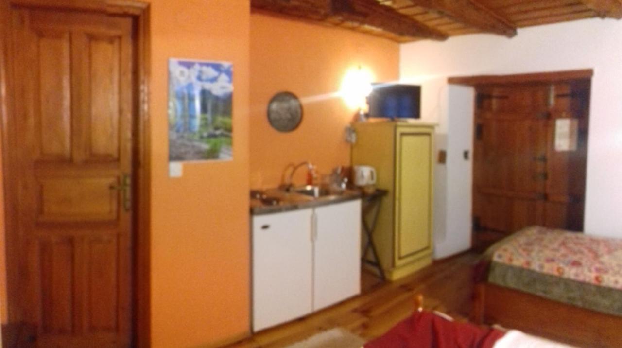 Traditional Rooms Karaouli بايبيغكو المظهر الخارجي الصورة