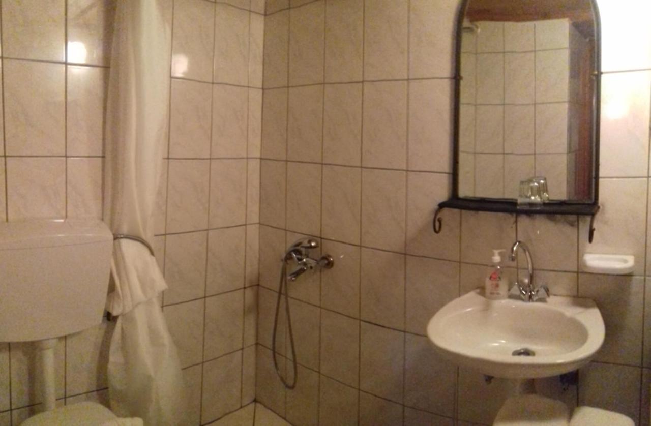 Traditional Rooms Karaouli بايبيغكو المظهر الخارجي الصورة